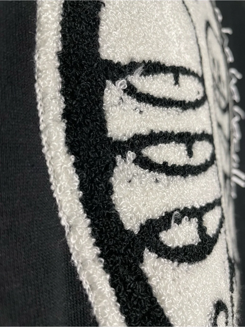 Haculla Soho Crewneck Graphic Sweatshirt Black Face Embroidered Size L